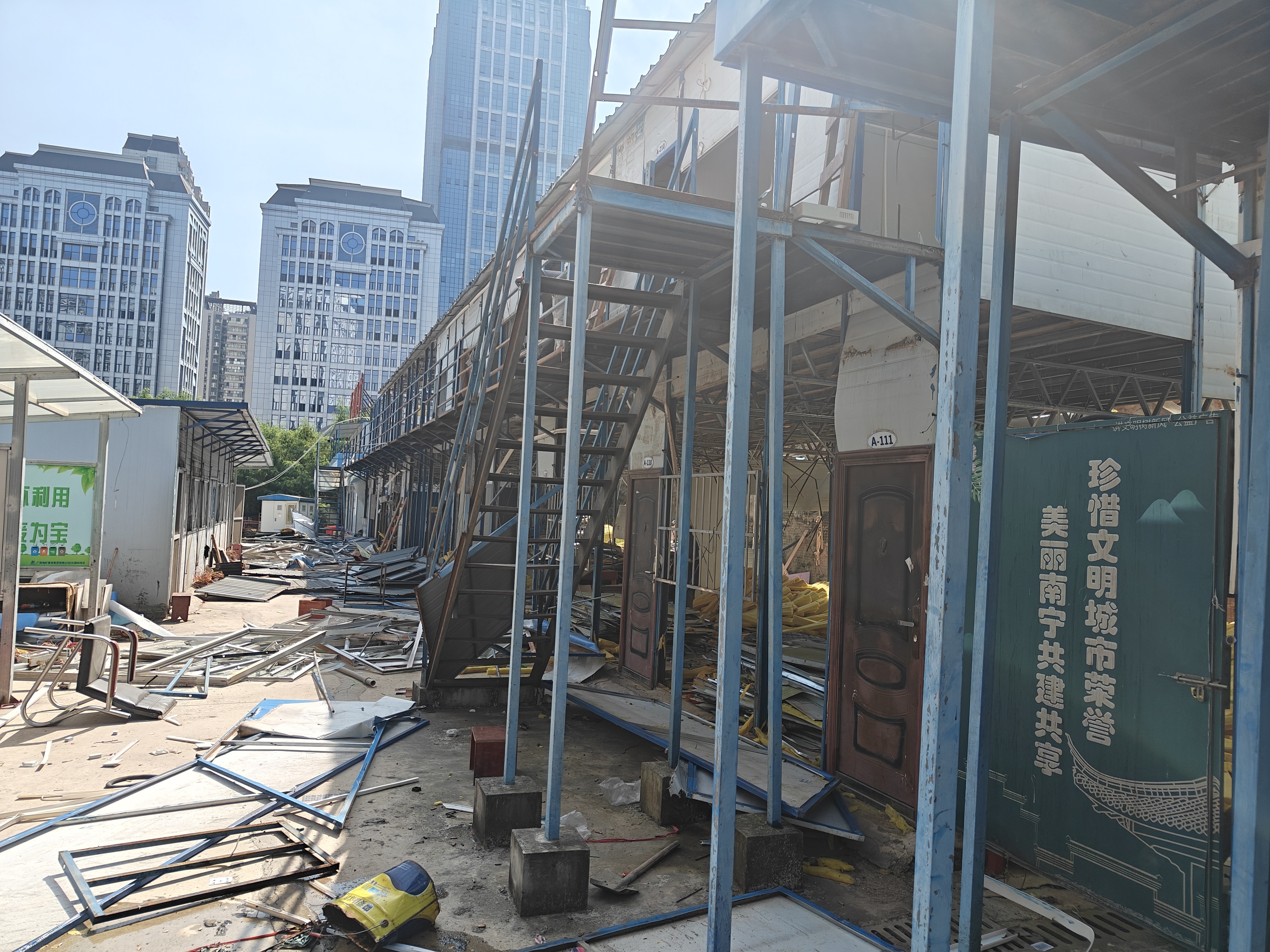 二手活动板房回收价格_活动板房尺寸选择_活动板房一间尺寸多少